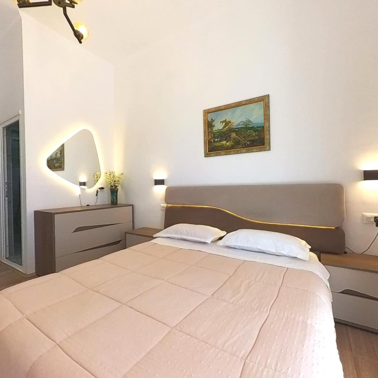 Mateo Hostel Himare Exterior photo